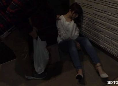 Giúp đỡ em hàng xóm say quên lối về - JAV HD Video | Javhay