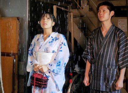 Đi xem pháo hoa kẹt lại khách sạn với cô bạn học vì một cơn mưa - JAV HD Video | Javhay