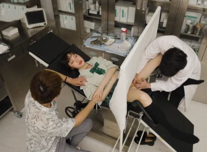 Chồng dẫn vợ đi khám phụ khoa gặp phải bác sĩ nam biến thái - JAV HD Video | Javhay