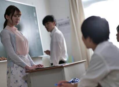 Nam sinh tống tình cô giáo khi biết cô ấy vào khách sạn với bạn học cùng lớp - JAV HD Video | Javhay