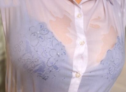 Cậu nhân viên kẹt trong khách sạn với sếp nữ sau một cơn mưa ướt sũng - JAV HD Video | Javhay