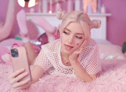 Mấy em gái điệu đà dễ thương thường thích được bắn lên mặt lắm - JAV HD Video | Javhay