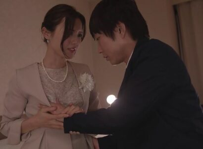 Mẹ kế đến chúc mừng con trai tốt nghiệp và món quà bất ngờ - JAV HD Video | Javhay