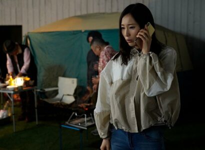 Chồng nghĩ rằng vợ đi cắm trại với hội phụ nữ nhưng không biết chỉ có 3 gã đàn ông - JAV HD Video | Javhay