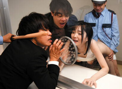 Chồng nhìn vợ bị người khác địt chỉ vì một tai nạn xe đạp ngớ ngẫn - JAV HD Video | Javhay