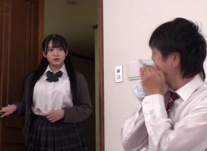 Anh trai trộm quần lót em gái thẩm du bị phát hiện và cô em đã trừng phạt bằng cách… - JAV HD Video | Javhay