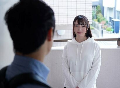 Watch Cậu sinh viên đại học may mắn và cô hàng xóm cạnh bên đầy cuốn hút dù đã có chồng in HD Cậu sinh viên đại học may mắn và cô hàng xóm cạnh bên đầy cuốn hút dù đã có chồng - JAV HD Video | Javhay